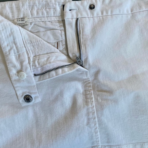 THEORY White Stretch Denim Mini Jean Skirt Size 4 - Picture 4 of 5